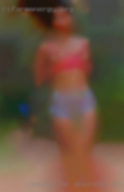 Looking for sex in Hermitage, PA discrete fun!!